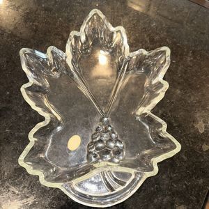 Vintage Tiara Indiana Glass Clear Grape Leaf Shape 3-Part Relish Dish Tray